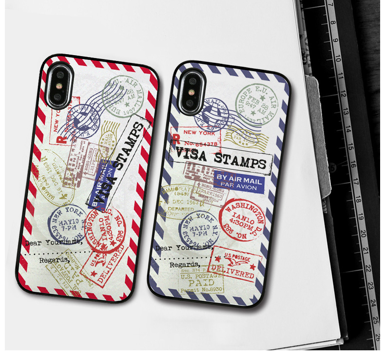 iPhoneを活かすスリム感と緻密に空けられたボタンホール